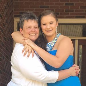 Meet your Posher, Renee